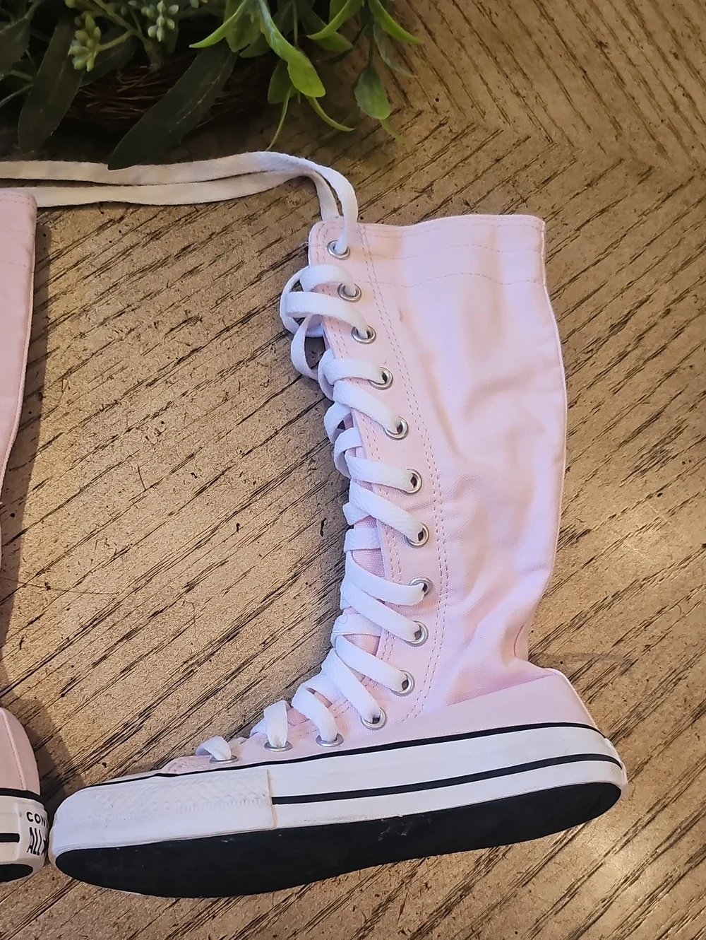 Converse Chuck Taylor All Star High Lace-Up Boots in Light Pink Size 12